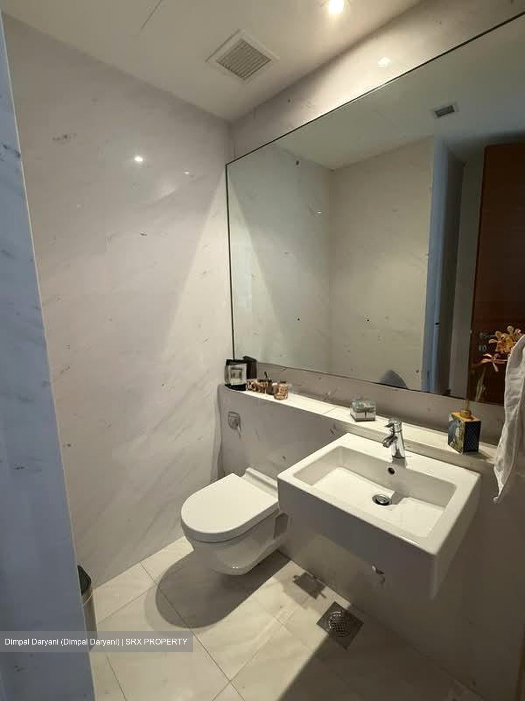 St. Thomas Suites (D9), Condominium #558671471